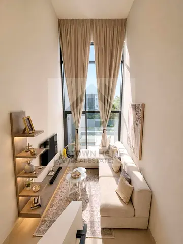 3bed / corner/ brand new/ ready to move /furnished