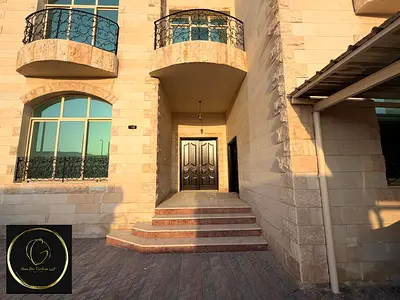 AMAZING 6 BEDROOM HALL VILLA WITH BIG YARD / DRIVER ROOM