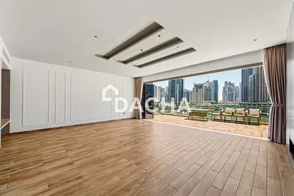Marina View | Duplex | Vacant Now