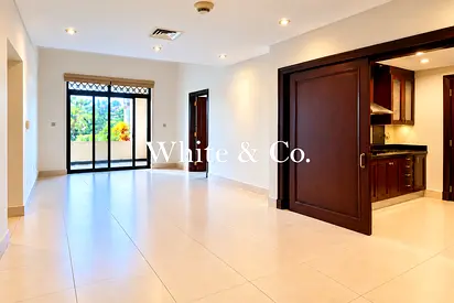 Private Garden | Vacant Dec | Unfurnished