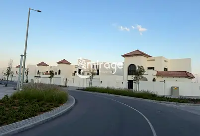 Single Mid | Landscaped | Upgraded 4BR Villa