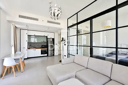 Fully Furnished | Unique Layout | Vacant Apt