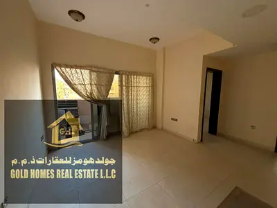 موقع مميز قريب من المدارس والخدمات اليومية كما تتميز بقربها من شارع محمد بن زايد