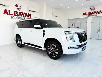 نيسان باترول بلاتينيوم 2025 تنفس طبيعي المسعود تحت الضمان بدون صبغ أو حوادث