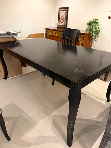 6 seater Dining table for saleee !!