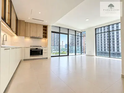 Spacious 3-Bed Apartment | Naturally Bright