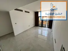 Second-occupancy unit, featuring two master bedrooms, 3 bathrooms, a spacious layout, and modern fin