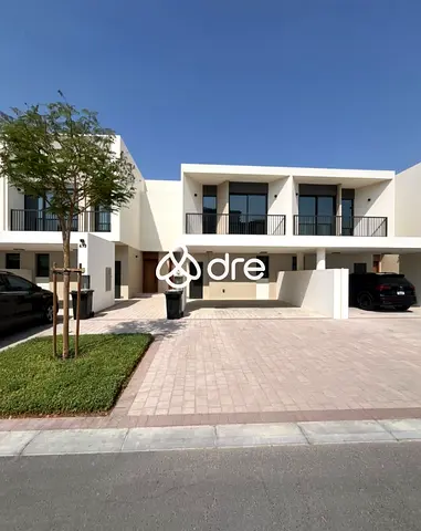 BEAUTIFULLY PRESENTED 3-BEDROOM + MAID’S ROOM
