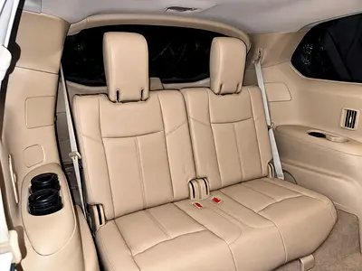 2019 Nissan PATHFINDER photo 6