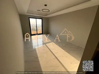 🏢 شقة فاخرة للإيجار في عجمان – بناية مكة 2 🏢  ✨ غرفتان وصالة | أول ساكن | شهر مجاني ✨  📍 الموقع: المويهات 3 – عجمان  هل تبحث عن شقة جديدة بتصميم