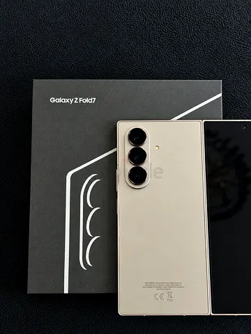 Samsung Galaxy Z Fold7 - Silver , 3 months old, excellent Condition
