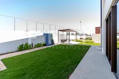 Double Row | Middle | 4 BR + M | Garden | Ideal !!