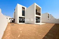 STANDALONE VILA l GOLF COURSE l BRAND NEW