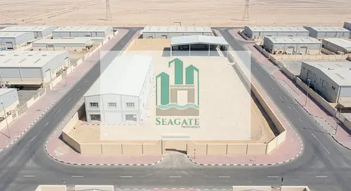 ساحة صناعية للبيع مع سور محيط | الصجعة، الشارقة