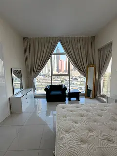 Luxury room near emirates tower metro