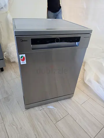 Midea 3 Racks Dishwasher Good Condition