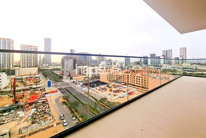 Corner Apartment | Multiple Cheques | Ready to Go