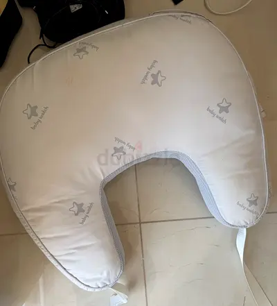 Nursing/Breastfeeding Pillow - lightly used!
