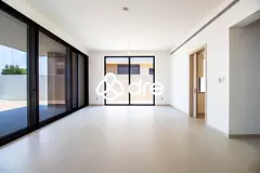 5-bed Villa | Spacious Layout | Quality Finishes