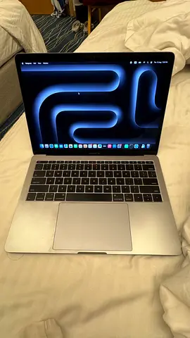 MacBook Pro 13-inch (space gray) - Good condition, ready to use