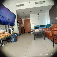 studio sharing looking for an Indian roomate