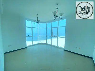 إطلالة بحرية ساحرة على كورنيش عجمان | 3 غرف وصالة + غرفة خادمة | 3 بلكونات