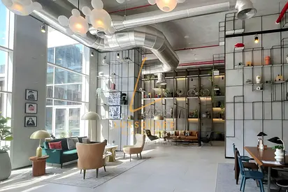 MODERN UNIT | PRIME LOCATION | UNFURNISHED