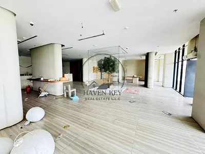 PRIME LOCATION - SHOPE - ON FIRST ROW - WITH 2 MONTH GRACE PERIOD