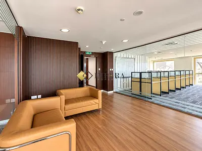 CORNER OFFICE | PARTITIONED | NEXT TO METRO