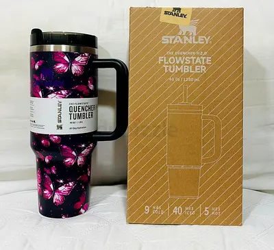 Stanley Quencher H2.0 FlowState 40oz Tumbler (Butterfly Print) – Brand New