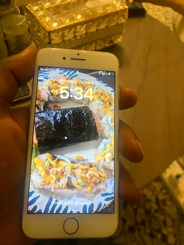 iPhone 8 - 64GB - Good Working Condition