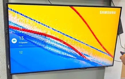 Samsung 43" QLED smart TV