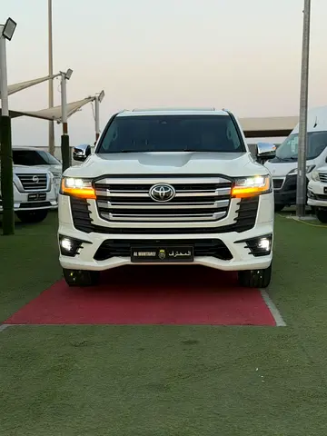 Toyota Land Cruiser VXR 2024 GCC Specs