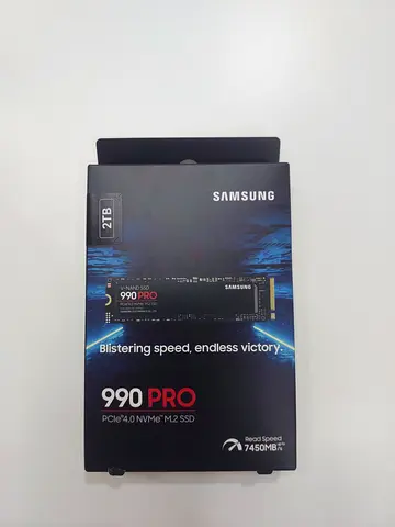 SAMSUNG 990 PRO SSD 2TB PCIe 4.0 M.2 2280 Internal Solid State Hard Drive