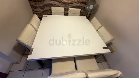 DINNING TABLE WITH 8 chairs