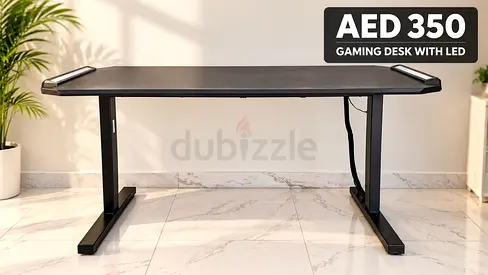 RGB Gaming Desk 122x60cm with Cable Management - Excellent Condition