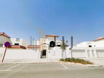 Park-Side Luxury: 5BR Single Row Villa | Available