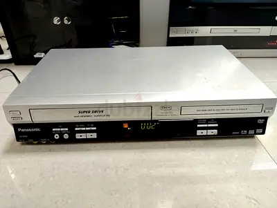 Panasonic VCR combo DVD player