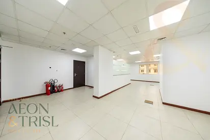Fitted Office I Office Space with Partitions