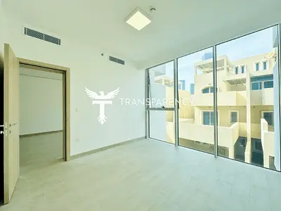 Great Deal | Prime location | Modern Apartment