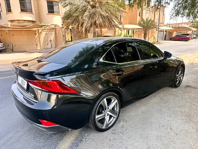 2019 Lexus IS 350 GCC Specs