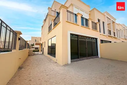 Prime End Unit | Brand New | Well Positioned