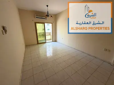 الروضة 2 عجمان   مع بلكونه  مساحة كبيرة  بلكونة باطلالة مميزة  موقع مميز سهل المخرج لدبي