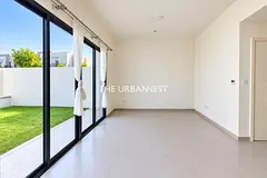 Modern 3BR Villa | Vacant | Close to Pool and Park