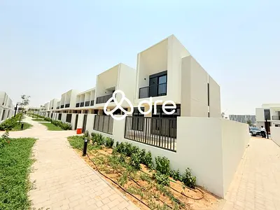 Corner Unit | Large Plot | Rented