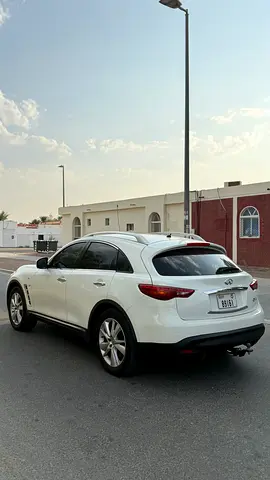صورة 6 لـ 2014 Infiniti QX70