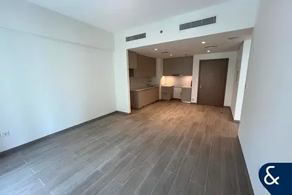 Prime Location | Modern | Vacant Now