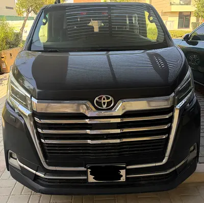 2020 Toyota Granvia Premium GCC Specs