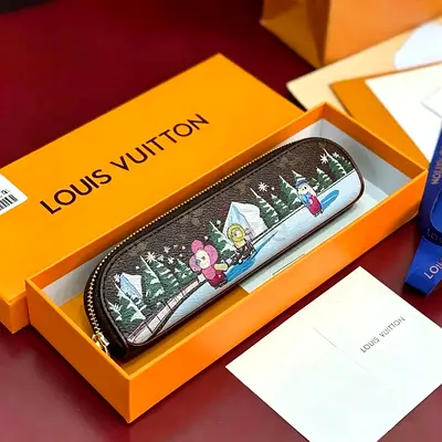 Lv pen cover
