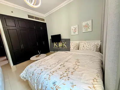 Multiple Cheques | New furniture | Chiller free